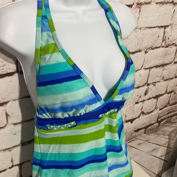 🆕Island Escape Halterkini Set, Size 10 - Picture 2 of 6